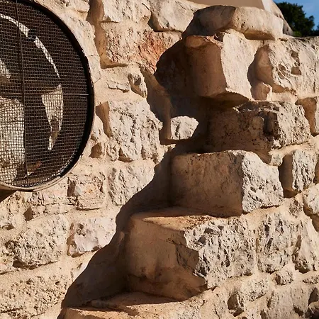 Trullo Dei Noci Con Piscina * Ceglie Messapica