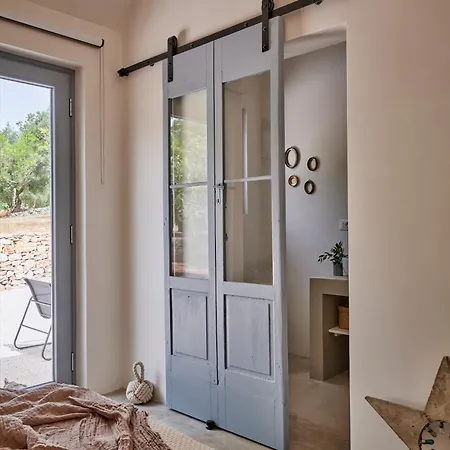 Trullo Dei Noci Con Piscina Apartment