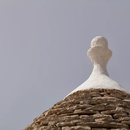Trullo Dei Noci Con Piscina Apartment