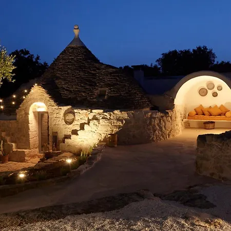 Trullo Dei Noci Con Piscina * Ceglie Messapica