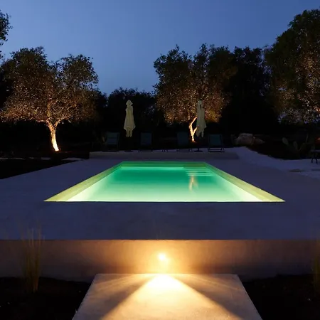 Trullo Dei Noci Con Piscina *